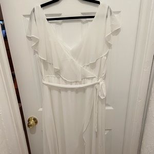 Baltic born simple wedding dress